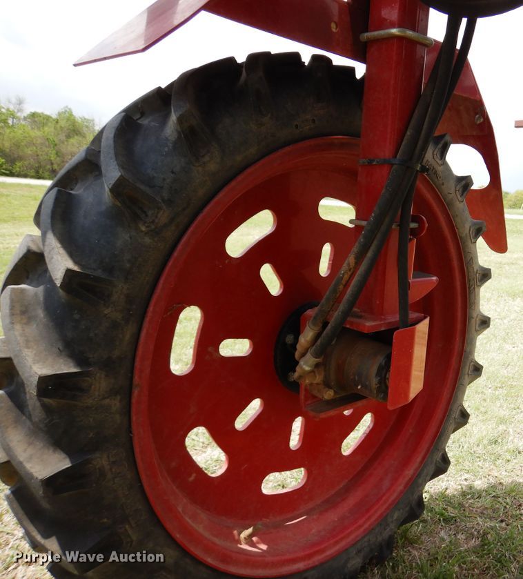 image for item JR9528 2013 LeeAgra Spider  sprayer