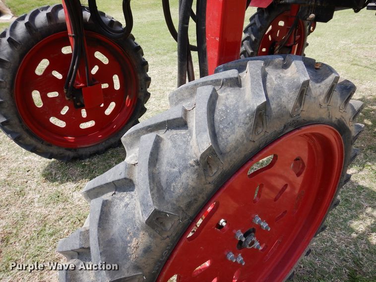 image for item JR9528 2013 LeeAgra Spider  sprayer