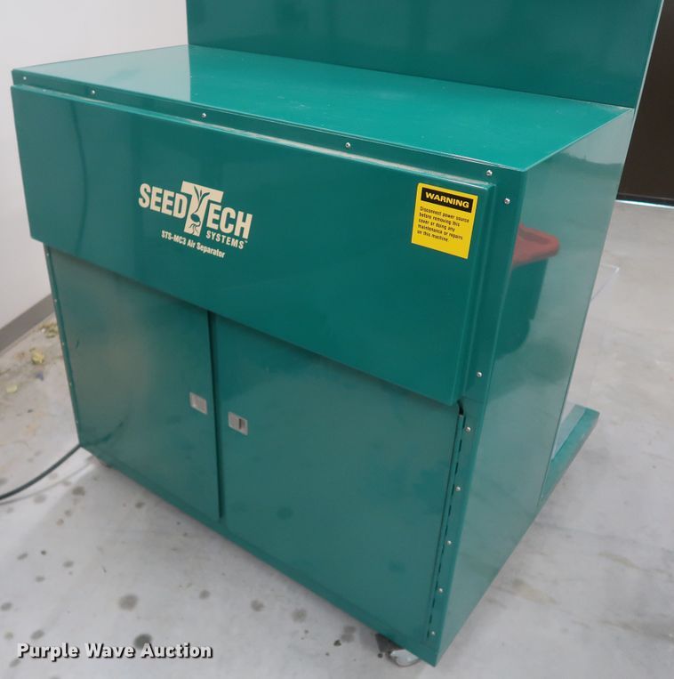 image for item JR9535 2019 SeedTech STS-MC3  cabinet seed separator