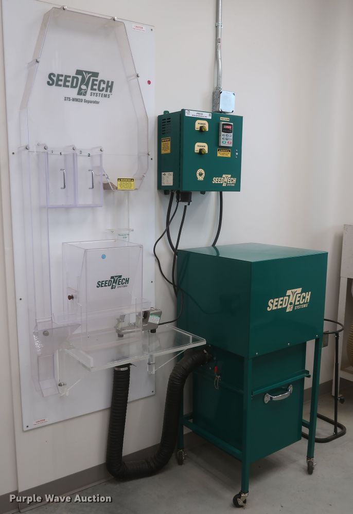 image for item JR9536 (4) 2019 SeedTech STS-WM2D vacuum seed separators