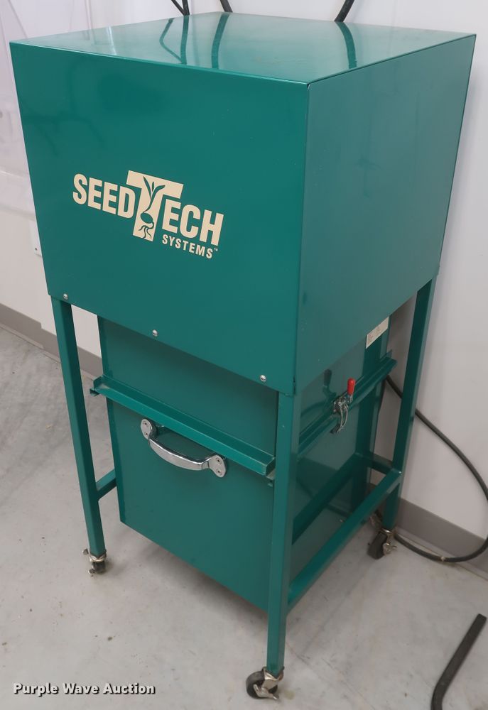 image for item JR9536 (4) 2019 SeedTech STS-WM2D vacuum seed separators