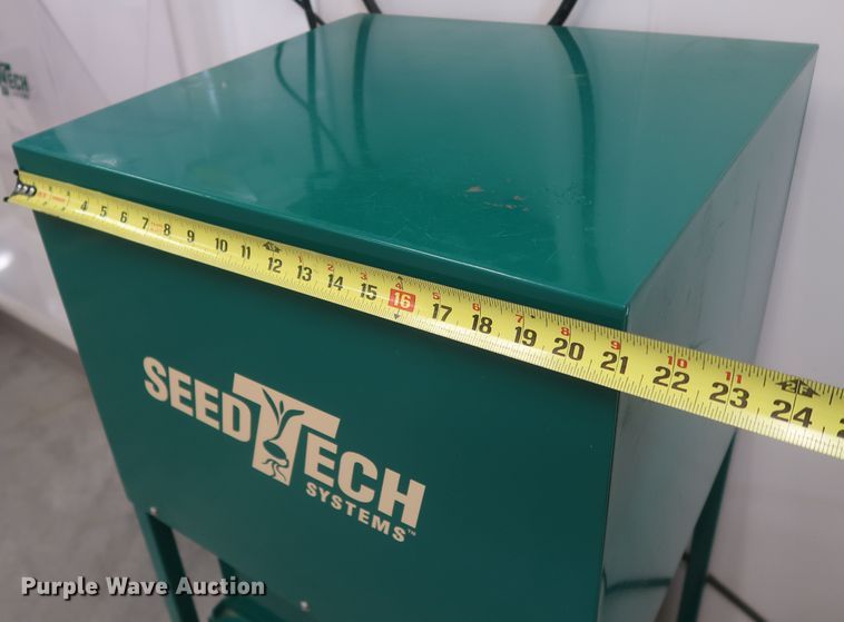 image for item JR9536 (4) 2019 SeedTech STS-WM2D vacuum seed separators