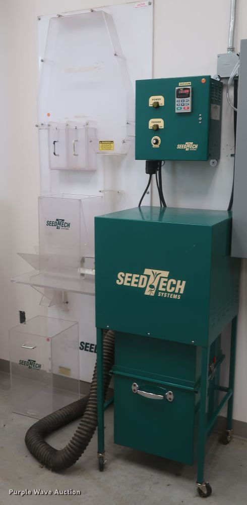 image for item JR9536 (4) 2019 SeedTech STS-WM2D vacuum seed separators