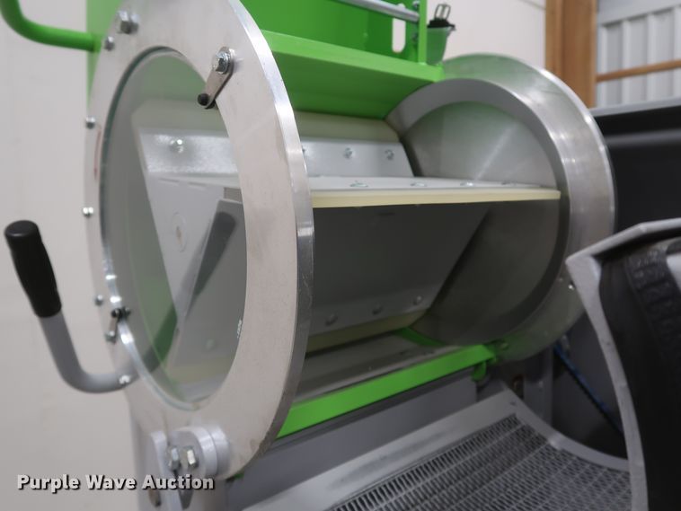 image for item JR9550 2019 Wintersteiger LD350  laboratory seed thresher