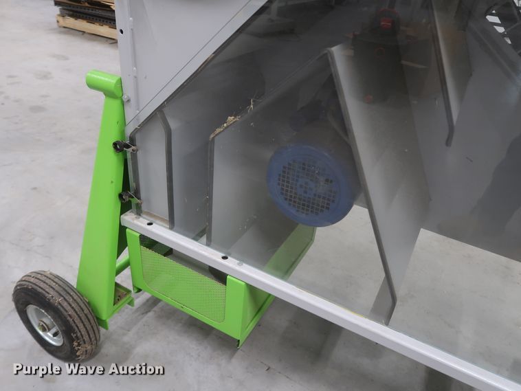 image for item JR9551 2014 Wintersteiger LD350  laboratory seed thresher