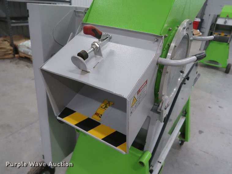 image for item JR9551 2014 Wintersteiger LD350  laboratory seed thresher