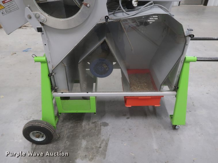 image for item JR9552 2011 Wintersteiger LD350  laboratory seed thresher