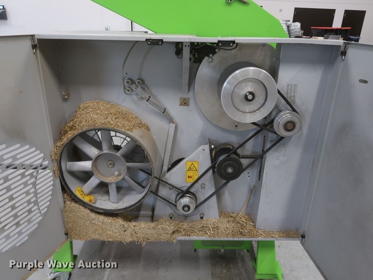 image for item JR9552 2011 Wintersteiger LD350  laboratory seed thresher