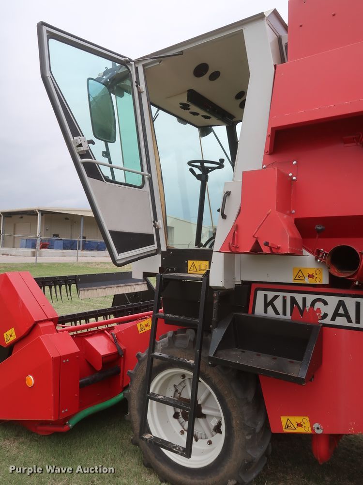 image for item JR9560 2010 Kincaid Sampo Rosenlew 8-XP  combine