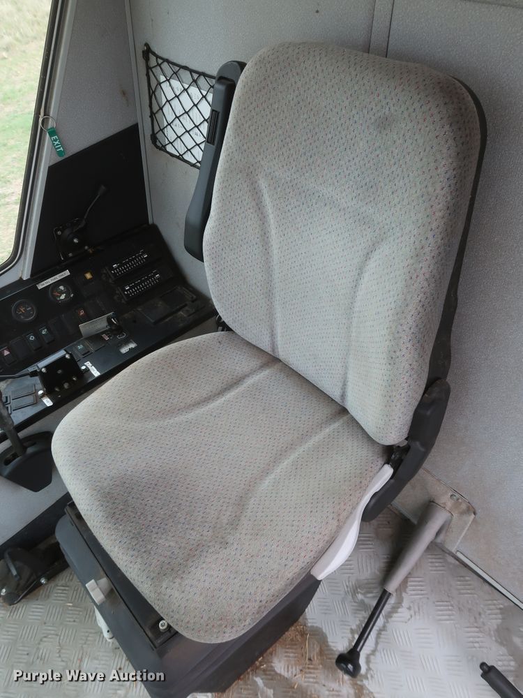 image for item JR9560 2010 Kincaid Sampo Rosenlew 8-XP  combine