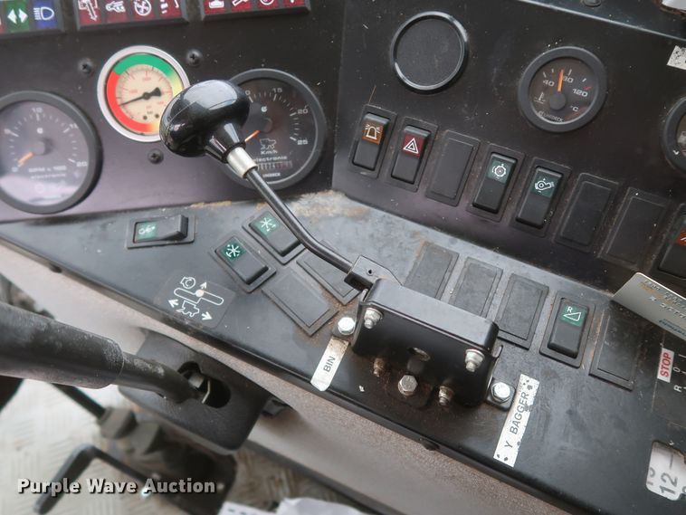 image for item JR9560 2010 Kincaid Sampo Rosenlew 8-XP  combine