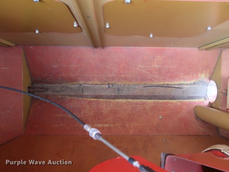 image for item JR9560 2010 Kincaid Sampo Rosenlew 8-XP  combine