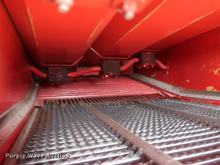 image for item JR9560 2010 Kincaid Sampo Rosenlew 8-XP  combine