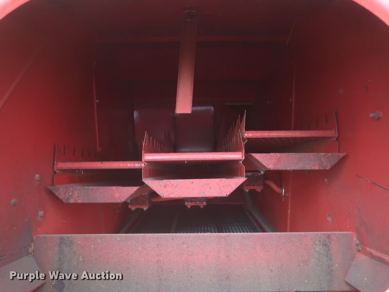 image for item JR9560 2010 Kincaid Sampo Rosenlew 8-XP  combine