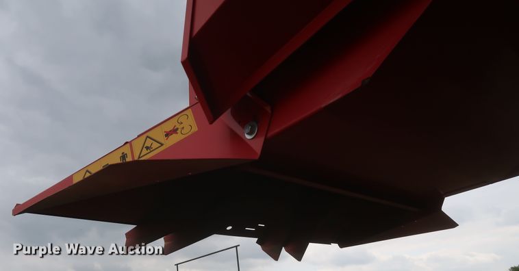 image for item JR9560 2010 Kincaid Sampo Rosenlew 8-XP  combine