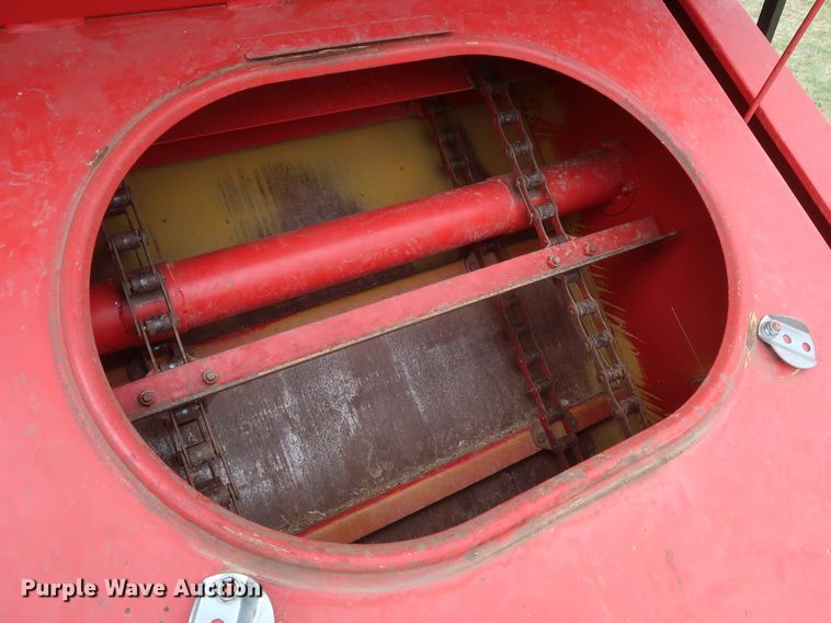 image for item JR9560 2010 Kincaid Sampo Rosenlew 8-XP  combine