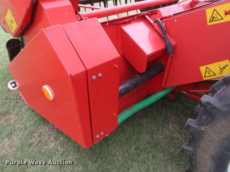 image for item JR9560 2010 Kincaid Sampo Rosenlew 8-XP  combine