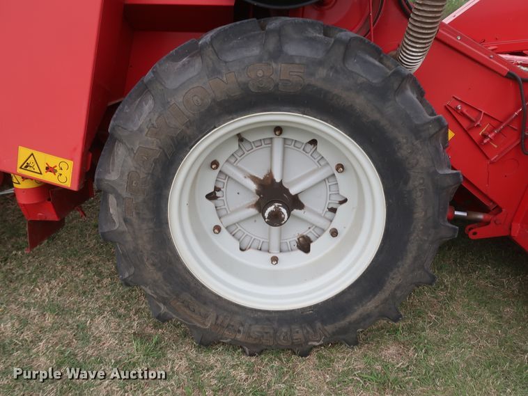 image for item JR9560 2010 Kincaid Sampo Rosenlew 8-XP  combine