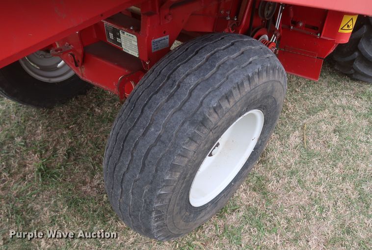 image for item JR9560 2010 Kincaid Sampo Rosenlew 8-XP  combine