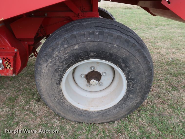 image for item JR9560 2010 Kincaid Sampo Rosenlew 8-XP  combine