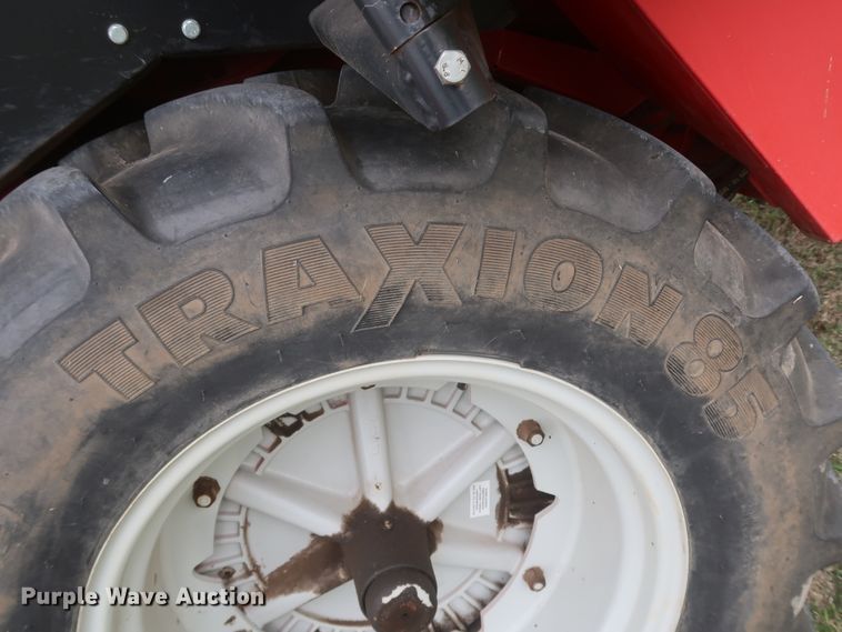 image for item JR9560 2010 Kincaid Sampo Rosenlew 8-XP  combine