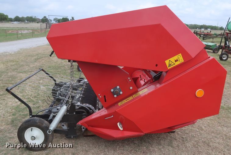 image for item JR9560 2010 Kincaid Sampo Rosenlew 8-XP  combine