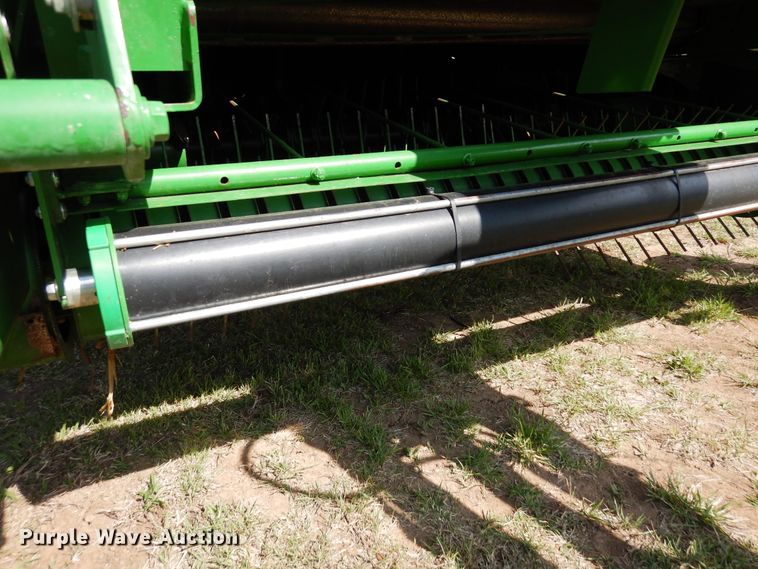 image for item JR9570 2019 John Deere 560R  round baler