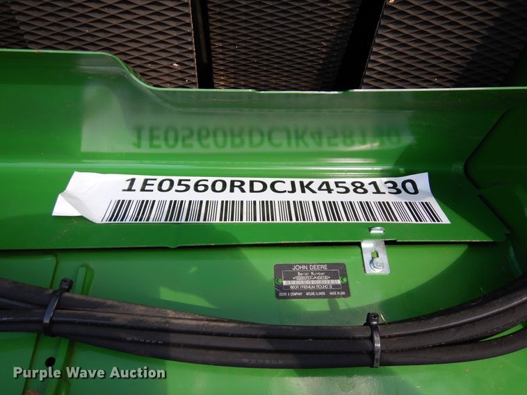 image for item JR9570 2019 John Deere 560R  round baler