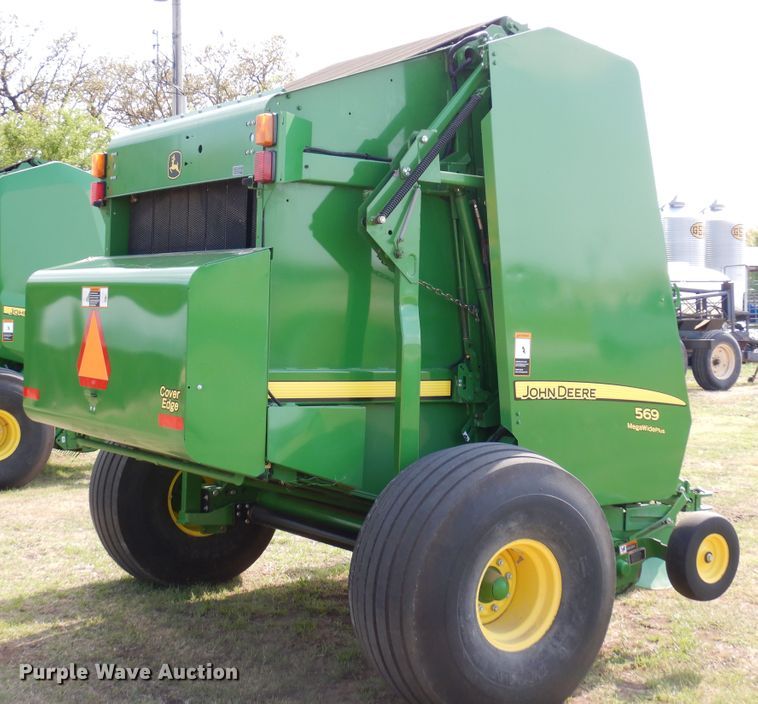 image for item JR9571 2014 John Deere 569  round baler