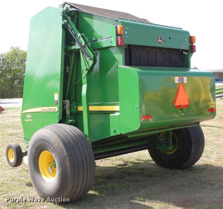 image for item JR9571 2014 John Deere 569  round baler