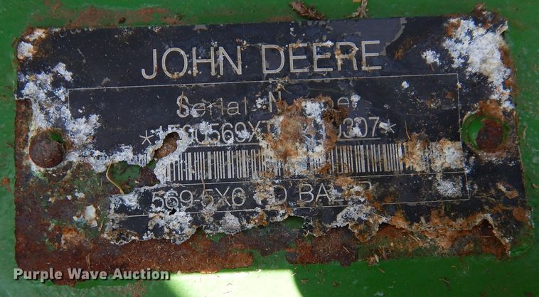 image for item JR9571 2014 John Deere 569  round baler
