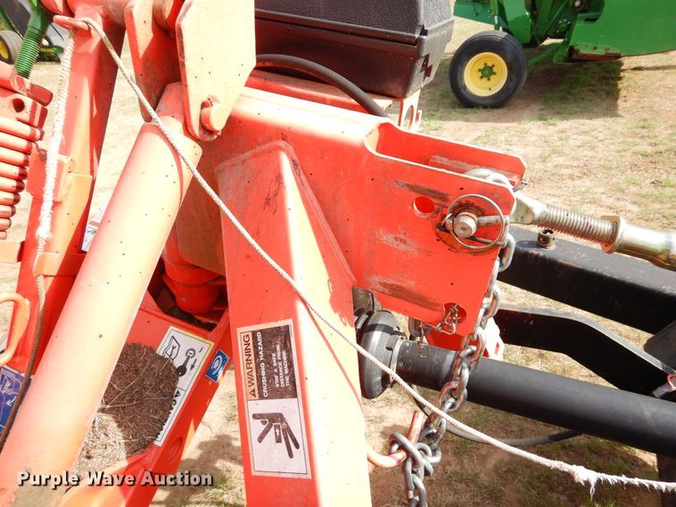 image for item JR9576 Kuhn GMD800GII HD  disc mower