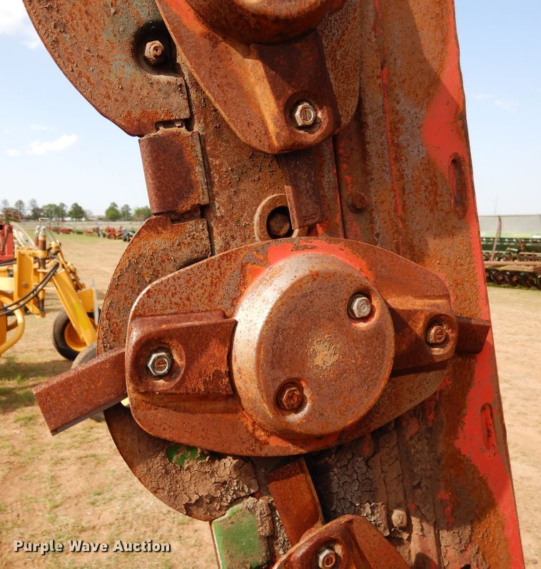 image for item JR9576 Kuhn GMD800GII HD  disc mower