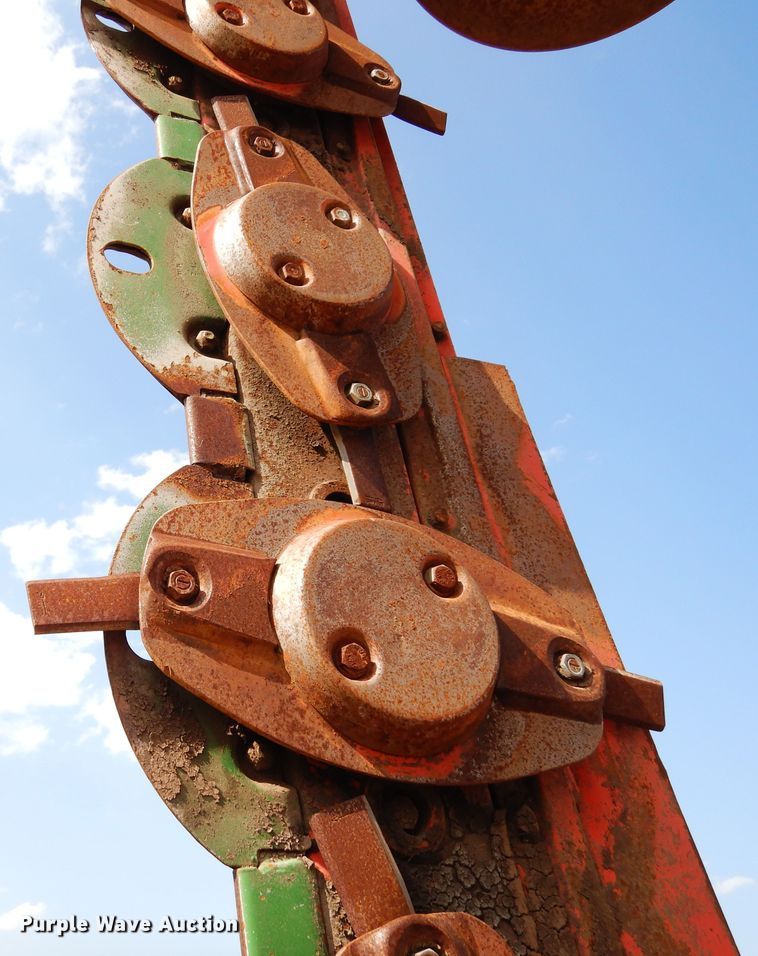 image for item JR9576 Kuhn GMD800GII HD  disc mower