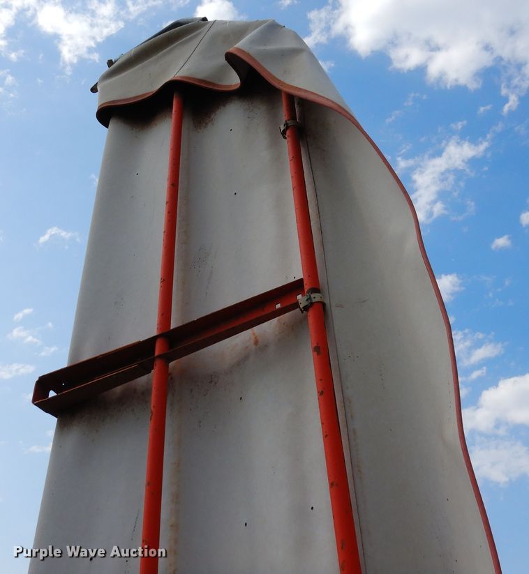 image for item JR9576 Kuhn GMD800GII HD  disc mower