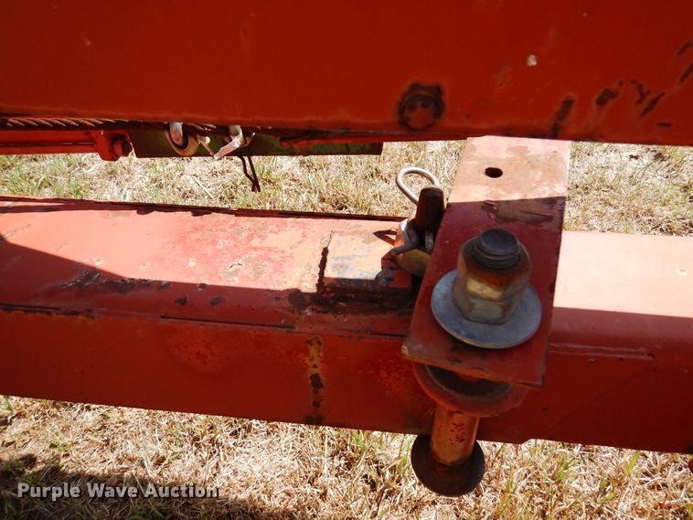 image for item JR9586 New Holland 718  forage harvester