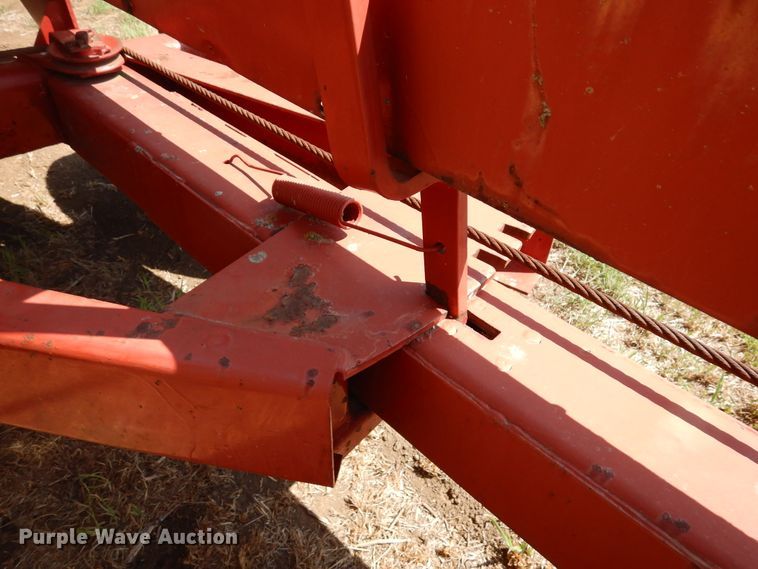 image for item JR9586 New Holland 718  forage harvester