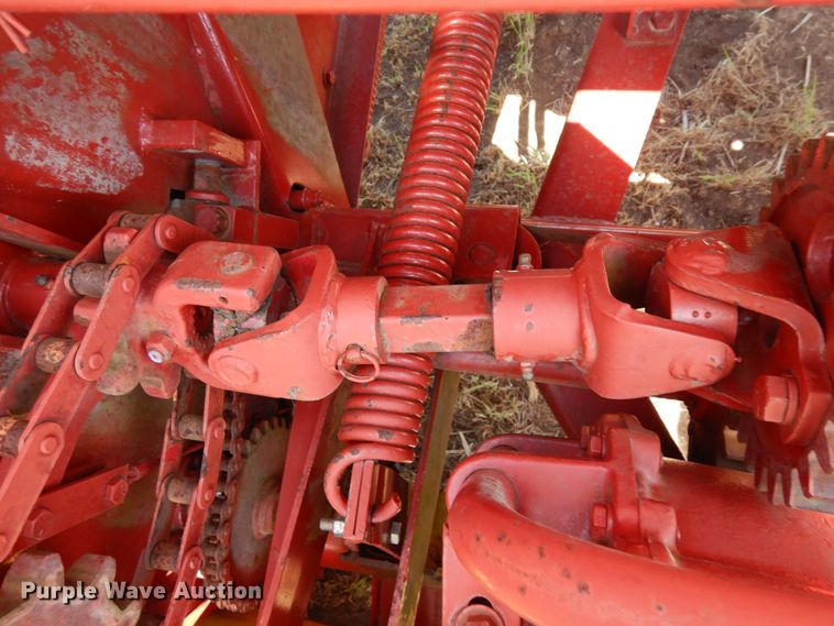 image for item JR9586 New Holland 718  forage harvester