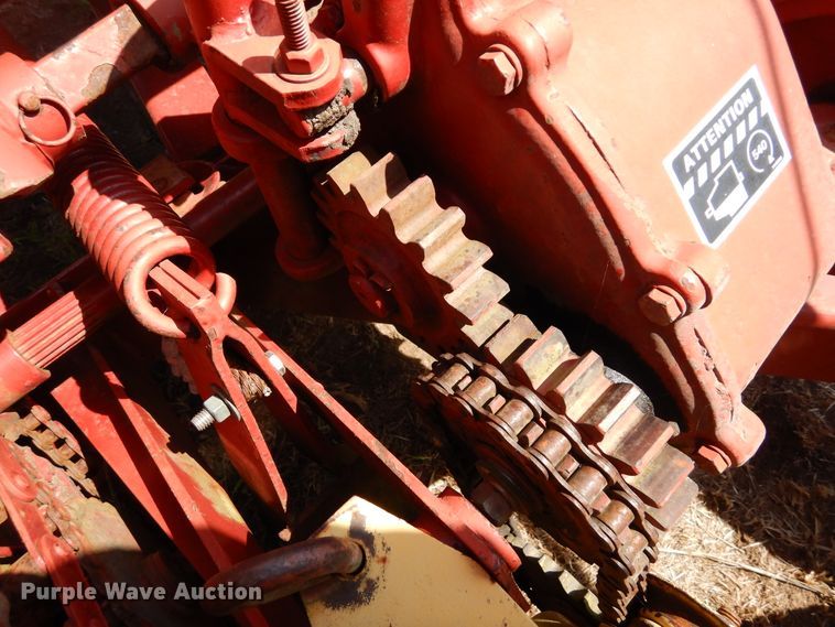 image for item JR9586 New Holland 718  forage harvester