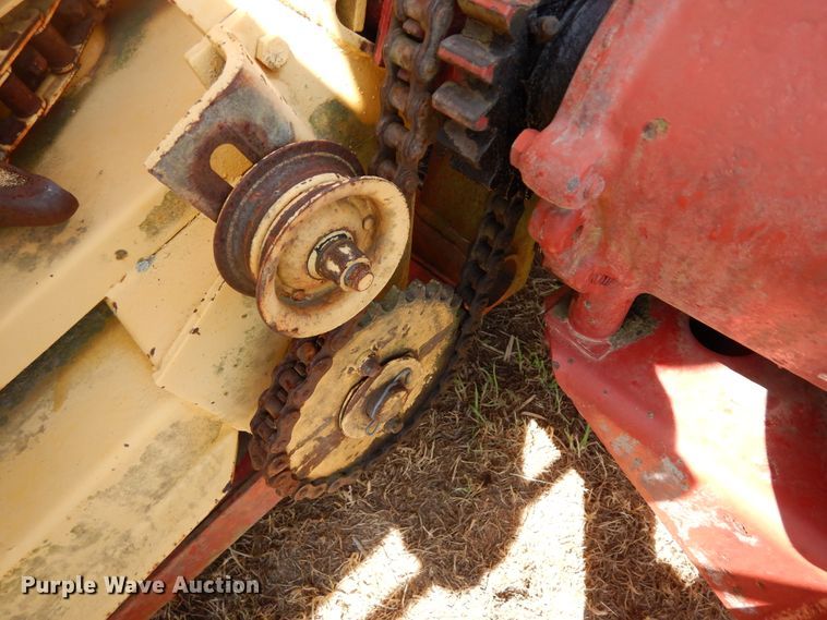 image for item JR9586 New Holland 718  forage harvester