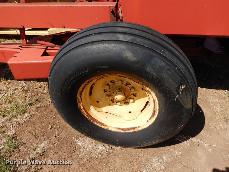 image for item JR9586 New Holland 718  forage harvester