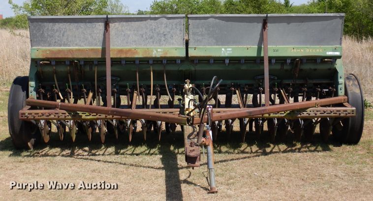 image for item JR9588 John Deere 8350  grain drill