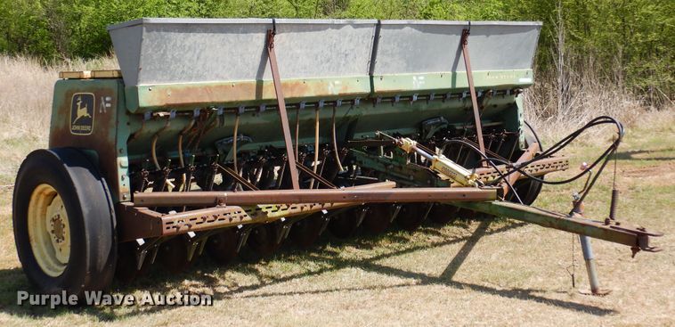 image for item JR9588 John Deere 8350  grain drill