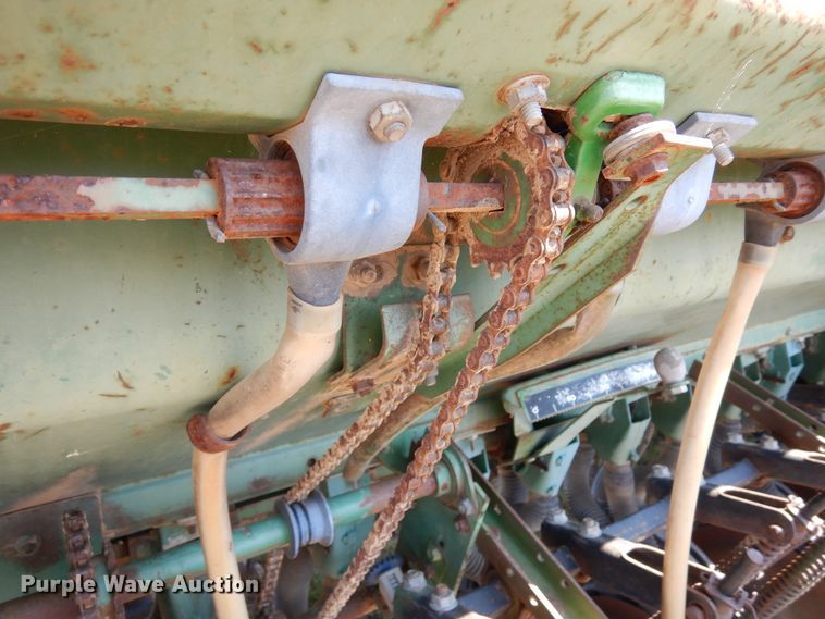 image for item JR9588 John Deere 8350  grain drill