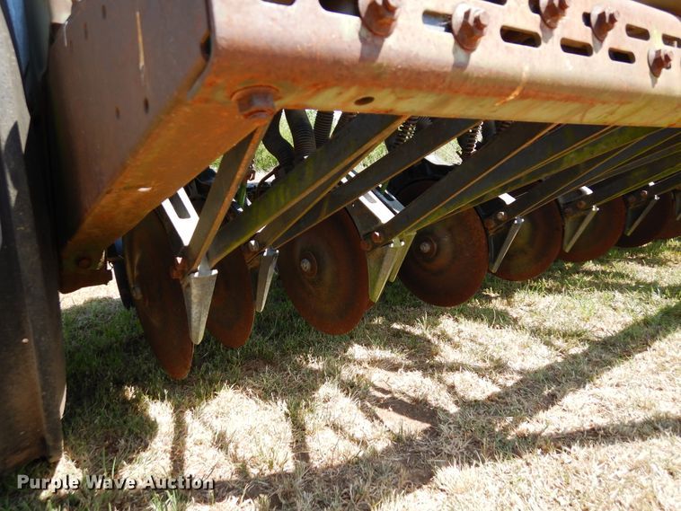 image for item JR9588 John Deere 8350  grain drill