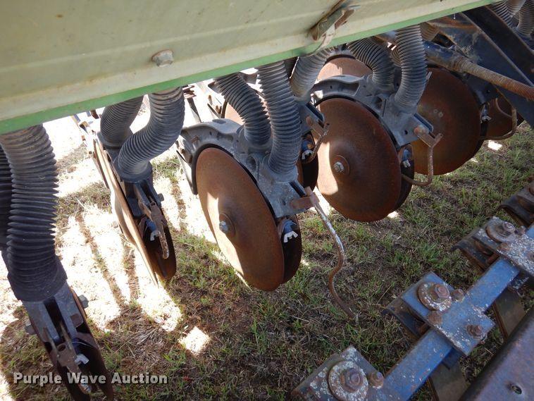 image for item JR9588 John Deere 8350  grain drill