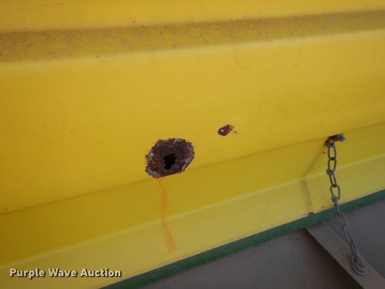 image for item JR9588 John Deere 8350  grain drill