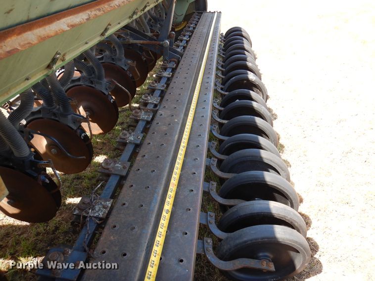 image for item JR9588 John Deere 8350  grain drill