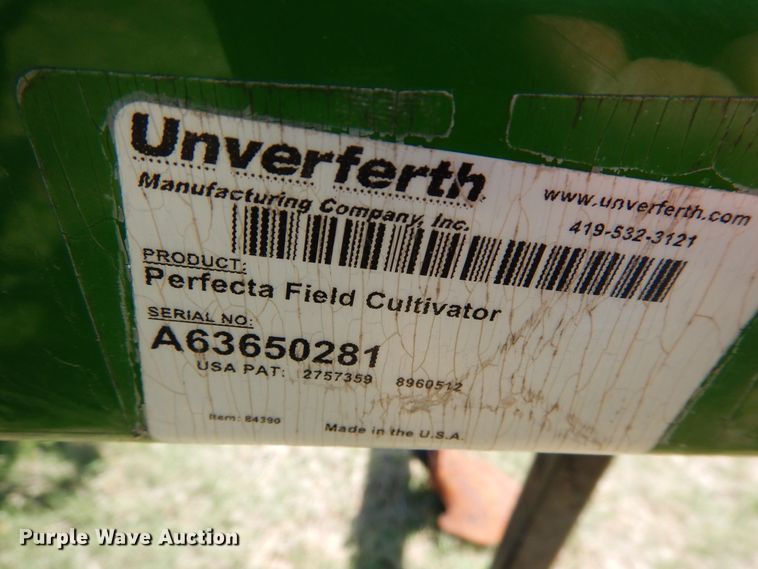 image for item JR9597 Unverferth Perfecta 12  field cultivator