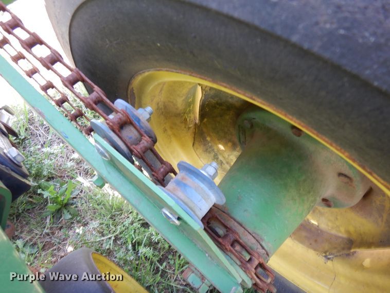 image for item JR9602 John Deere  no-till planter
